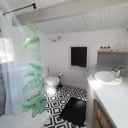 La Ch'tite Maison Feriehus Céreste